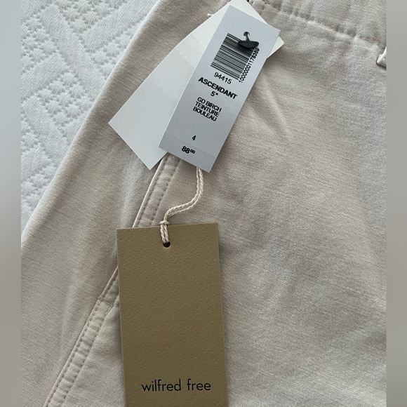 NEW Wilfred Ascendant Short - Picture 3 of 5